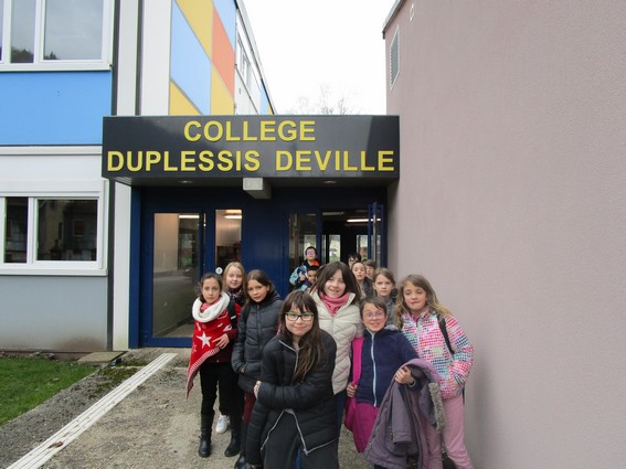 Entrée dans le collège